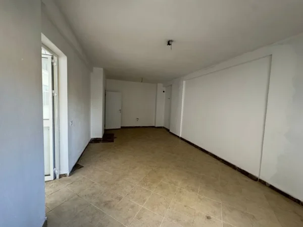 Durres, shitet apartament 1+1 Kati 2, 80 m² 74.000 € (Durres)