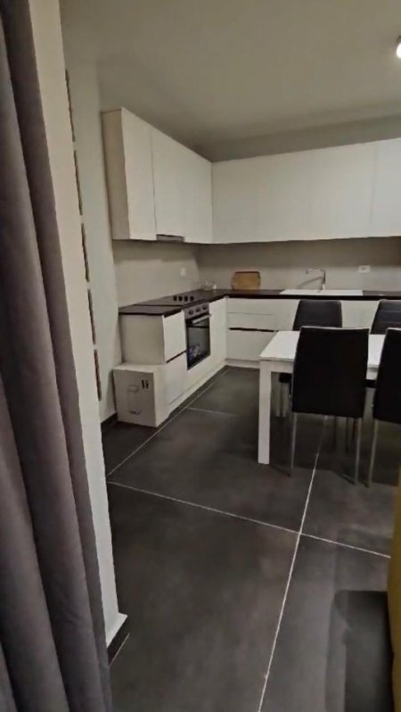 Qerret, shes apartament 1+1+Ballkon Kati 0, 73 m² 125.000 € (Qerret, Kavaje)