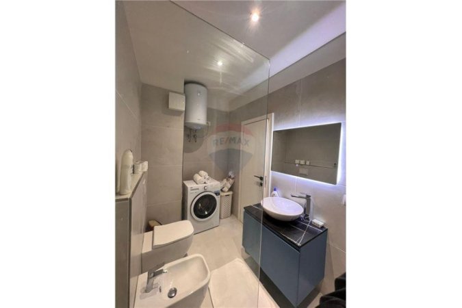 Tirane, shitet apartament 1+1 Kati 5, 65 m² 95.000 € (Rr Teodor Keko)