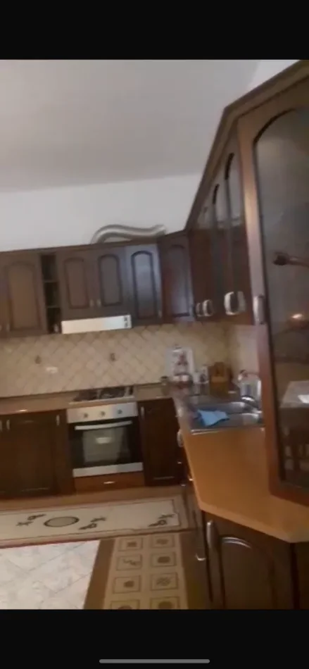 Jap me qera apartament ne Lungomare