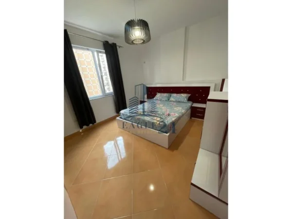 Tirane, jepet me qera 2+1 Kati 5, 470 € (Astir,prane bar Artisti)