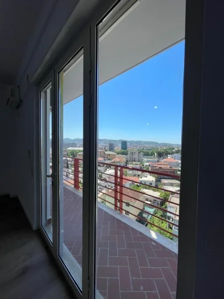 Tirane, shes apartament 1+1+Aneks+Ballkon Kati 7, 76 m² 130.000 € (DON BOSKO)