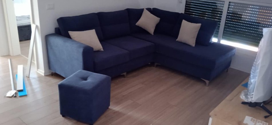 Tirane, jepet me qera apartament 2+1 Kati 6, 87 m² 420 € (Ali Demi)