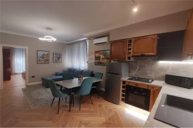 Tirane, jepet me qera apartament 1+1 , 63 m² 570 € (Rruga e Elbasanit, Shqipëri)