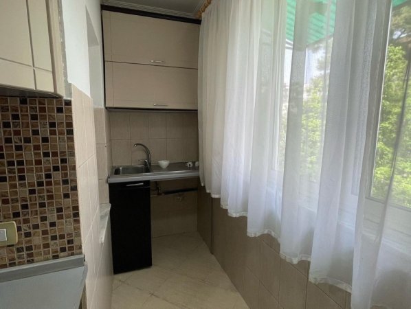 Tirane, jepet me qera 2+1+Aneks Kati 3, 80 m² 450 € (Xhamfize keko, Varri Bam)