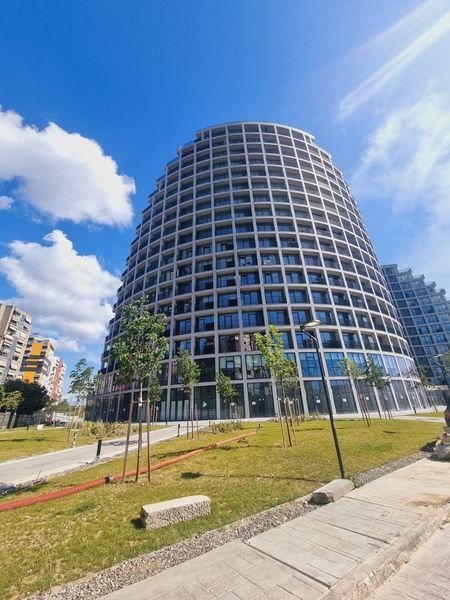 Tirane, shitet apartament 2+1+Ballkon , 125 m² (Lake View)