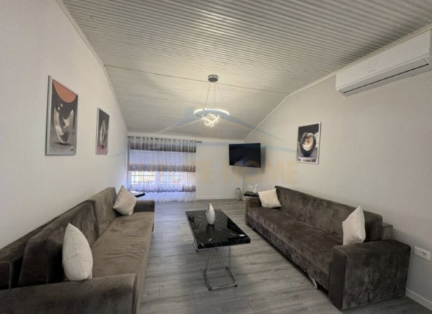 Tirane, jepet me qera apartament 1+1+Ballkon Kati 4, 70 m² 500 € (Shkolla e Baletit)