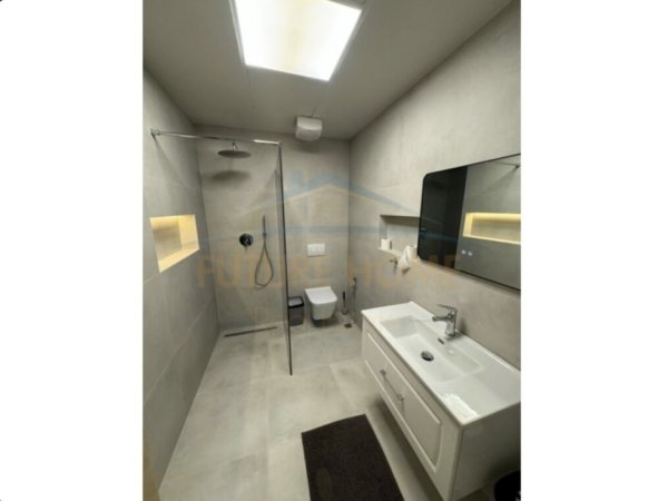 Tirane, jepet me qera apartament 3+1+Ballkon Kati 9, 166 m² 1.100 € (Kompleksi Halili,Rruga e Dibres)