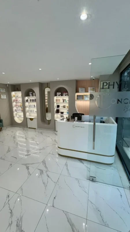 Tirane, shes ambjent biznesi Kati 0, 57 m² 35.000 € (Sheshi Willson)