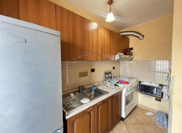 Tirane, shitet apartament 2+1 Kati 5, 79 m² 120.000 € (Selvia)