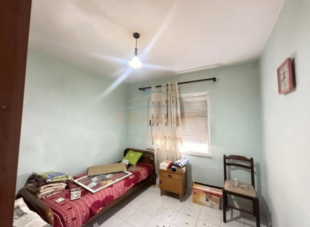 Tirane, shitet apartament 2+1 Kati 5, 79 m² 115.000 € (Selvia)