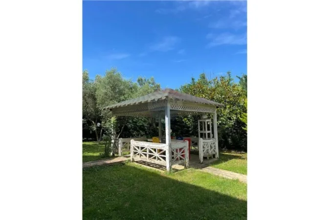Tirane, shitet Vile 2 Katshe Kati 0, 800 m² 340.000 € (Peze Helmes)