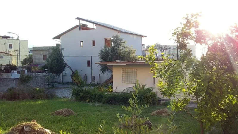 Vlore, shes truall ne bregdet , 600 m² 265.000 € 