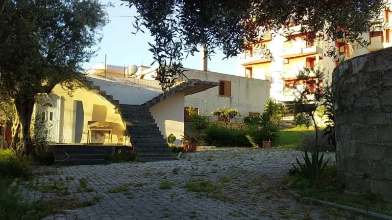 Vlore, shes truall ne bregdet , 600 m² 265.000 € 