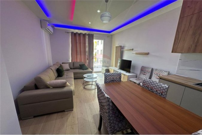 Tirane, jepet me qera apartament Kati 3, 113 m² 500 € 