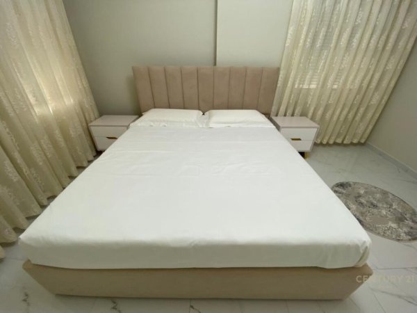 Tirane, jepet me qera 2+1+Ballkon Kati 6, 850 € (Rruga Haxhi Dalliu,)