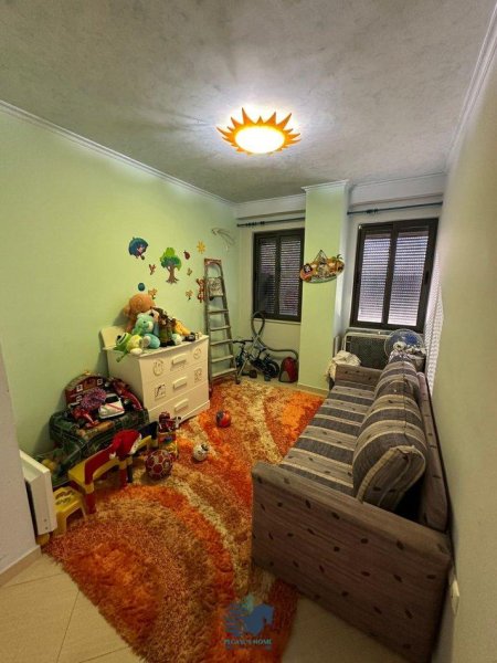 Jepet Me Qera Apartament 2+1 Ne 3-sh [ID P02132]