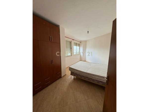 Tirane, shitet apartament Kati 8, 73 m² 73.000 € 