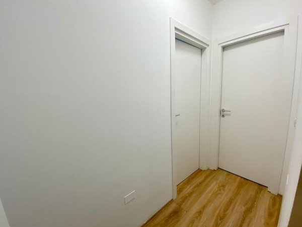 Tirane, jepet me qera apartament 2+1 Kati 4, 90 m² 600 € (Don bosco)