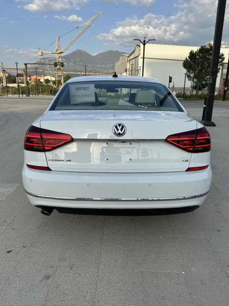 Tirane, shes makine VOLKSWAGEN PASSAT SEL Benzin, e bardhë automatik Klima 200 km