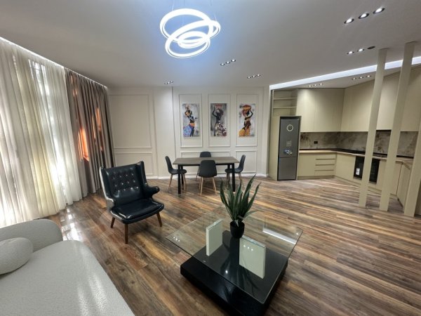 Gjiri Lalezit |Durrres, shitet apartament 2+1+2, Kati 2, 125 m² 275,000 €