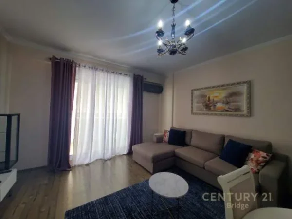 Tirane, jepet me qera apartament 2+1+A+BLK Kati 7, 106 m² 500 Euro (21 Dhjetori)