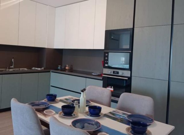 Tirane, jepet me qera apartament 2+1+BLK Kati 8, 120 m² 1.000 Euro (dritan hoxha)