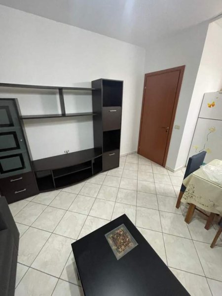 Tirane, jepet me qera apartament 1+1+BLK Kati 5, 73 m² 35.000 Leke (dritan hoxha)
