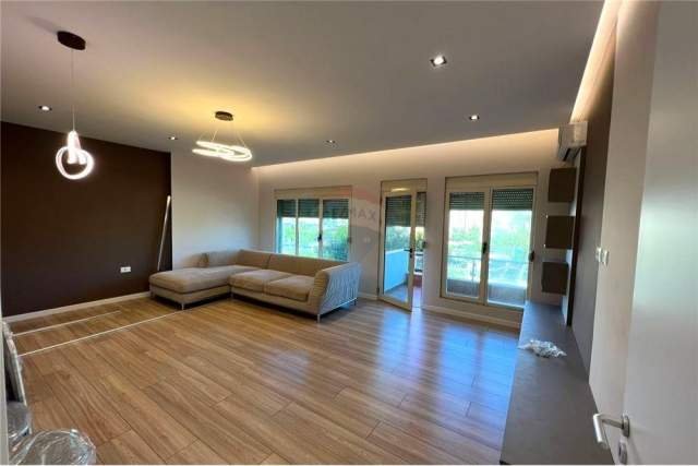 ofert apartament 2+1 Kati 1, 95 m² 500 Euro (TE TRRENI)