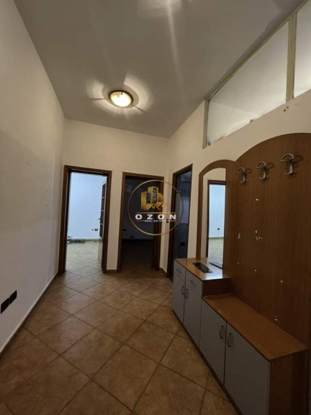 Tirane, jepet me qera apartament 2+1+BLK Kati 2, 500 Euro