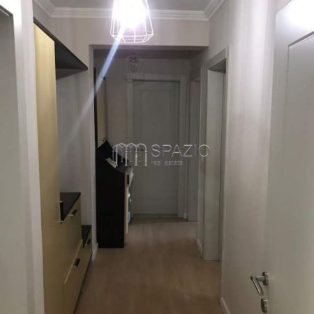 Tirane, jepet me qera apartament 3+1+BLK Kati 6, 100 m² 800 Euro (Sheshi Skenderbej)