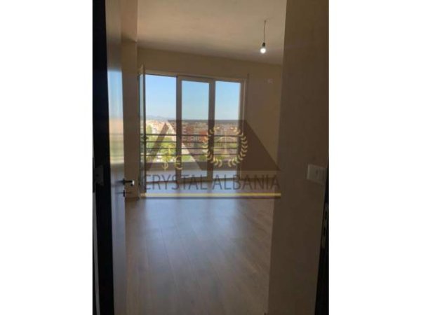 Tirane, jepet me qera 2+1+BLK 125 m² 400 Euro