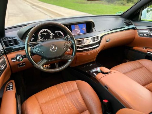 shes Mercedes-Benz MERCEDES S 350 - DESIGNO - AMG Viti 2012,
