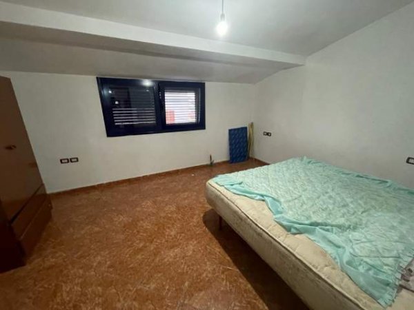 Tirane, jepet me qera apartament 1+1+BLK Kati 3, 75 m² 22.000 Leke (shkoze)
