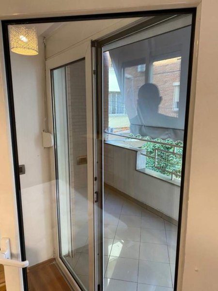 Tirane, jepet me qera apartament 2+1+A+BLK Kati 1, 98 m² 450 Euro (Stadiumi Dinamo)