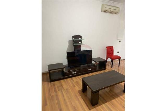 Tirane, jepet me qera apartament 2+1+BLK Kati 1, 98 m² 450 Euro (tirana tirana re)
