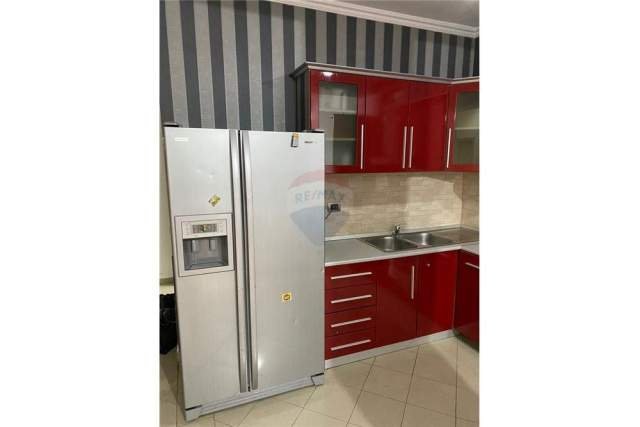 Tirane, jepet me qera apartament 2+1+BLK Kati 1, 98 m² 450 Euro (tirana tirana re)