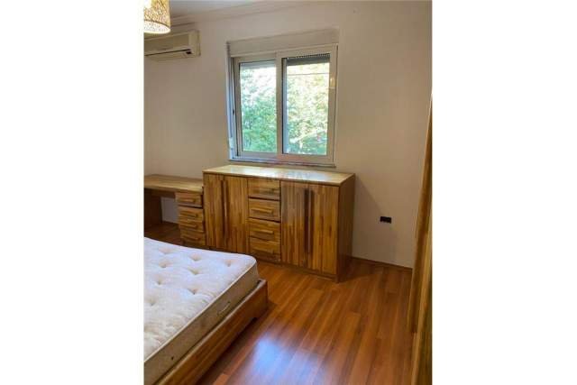 Tirane, jepet me qera apartament 2+1+BLK Kati 1, 98 m² 450 Euro (tirana tirana re)