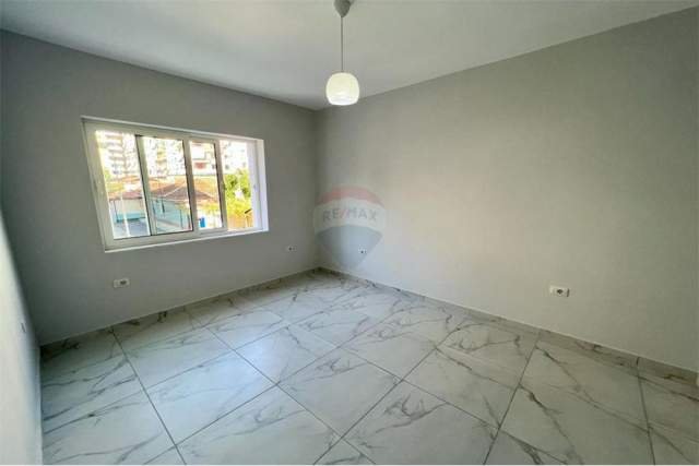 Tirane, jepet me qera apartament 2+1 Kati 1, 96 m² 500 Euro (myslym shyri)