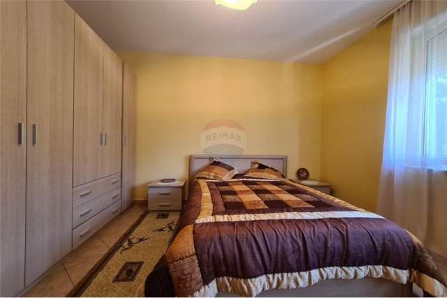 Tirane, jepet me qera apartament 3+1+BLK Kati 3, 120 m² 580 Euro (liceu artistik)