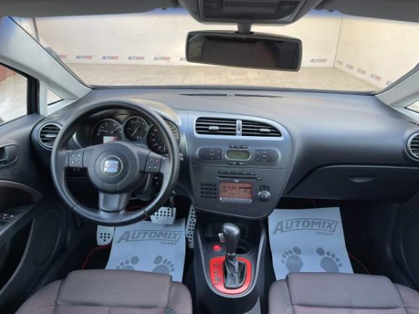 Tirane, shes makine Seat LEON Viti 2006, 5.700 Euro