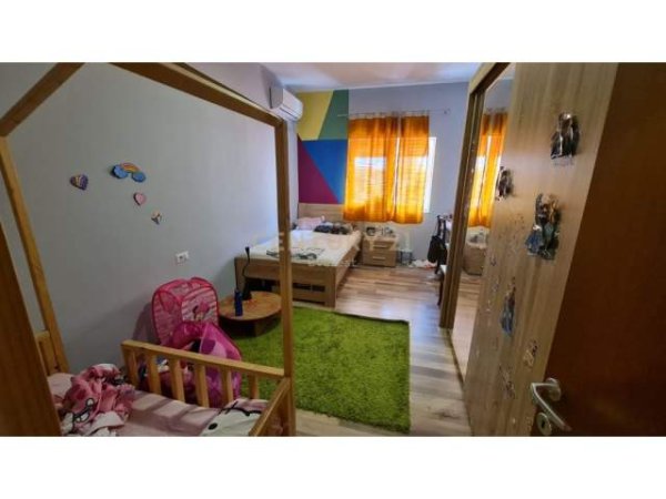 Tirane, shes apartament 3+1+A+BLK Kati 2, 160 m² 179.000 Euro (Gjimnazi Cajupi)