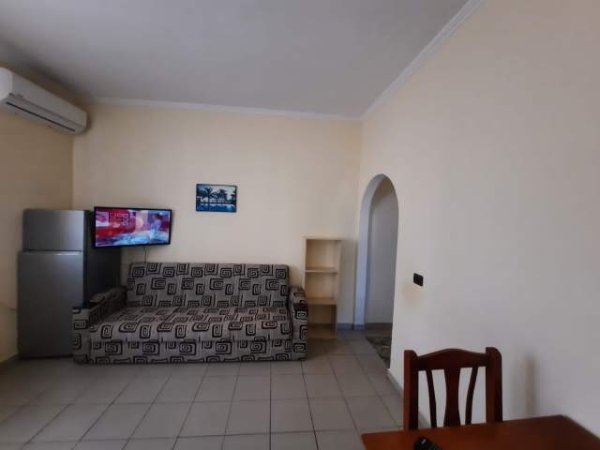 Tirane, jepet me qera apartament 1+1 Kati 3, 36 m² 330 Euro (siri kodra)