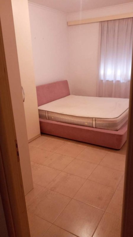 Tirane, jepet me qera Apartament 2+1+BLK Kati 1, 135 m² 350 Euro (Teodor Keko)