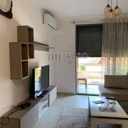 Tirane, jepet me qera apartament 2+1+BLK Kati 2, 90 m² 500 Euro (Don Bosko)