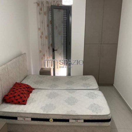 Tirane, jepet me qera apartament 2+1+BLK Kati 2, 90 m² 500 Euro (Don Bosko)