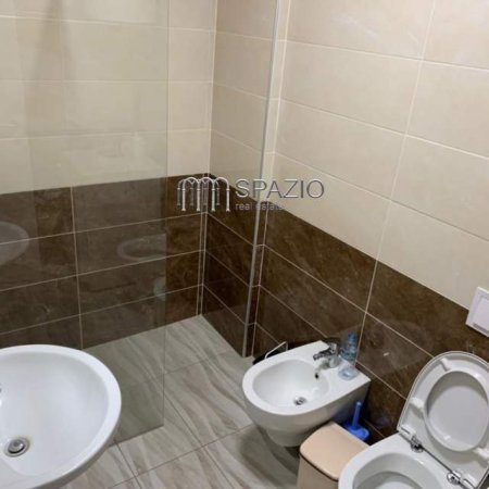 Tirane, jepet me qera apartament 2+1+BLK Kati 2, 90 m² 500 Euro (Don Bosko)