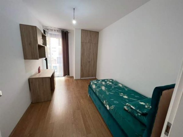 Tirane, jepet me qera apartament 2+1+A+BLK Kati 4, 100 m² 500 Euro (fiori di bosko)