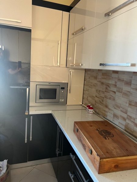 Durres, shitet apartament 2+1 Kati 5, (Lagja 13 plazh)