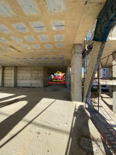 Vlore, shitet apartament 1+1 Kati 2, 94 m² 188.700 € (Rruga Kosova)